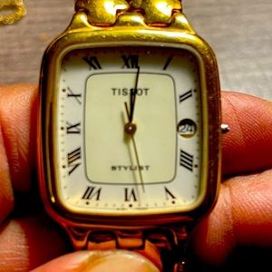 Men’s vintage Tissot Stylist watch.  Needs stem.